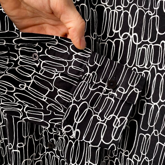 🌿 Black & White Geometric Print Semi Fitted Cotton Button Down Shirt by Le 31 - Picture 5 of 9